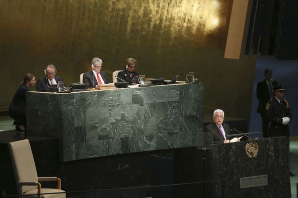 Palestinian leader says no longer bound by pacts with Israel photo